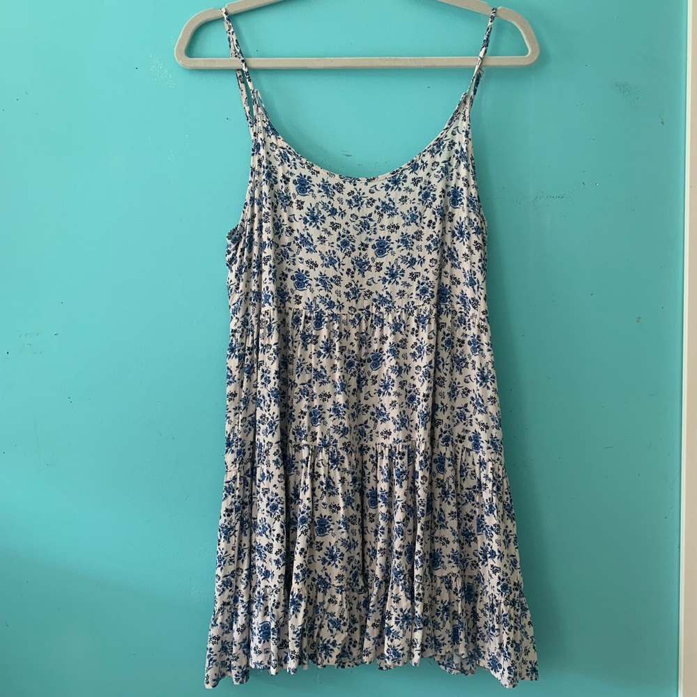 Floral blue and white dress